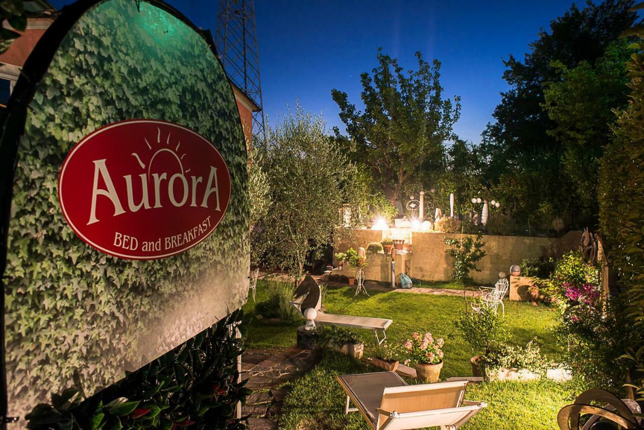 Bed And Breakfast Aurora Sarzana Exteriör bild